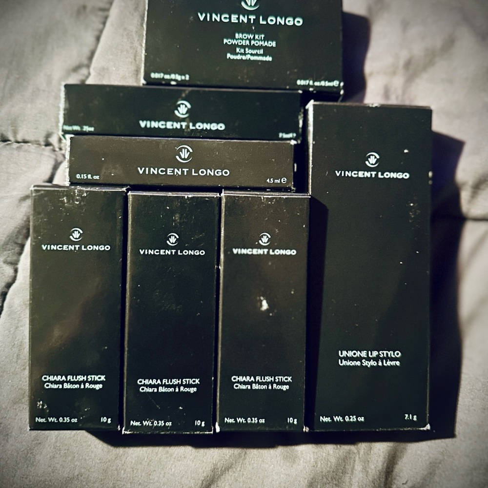 Vincent Longo Skincare Set - Black